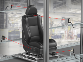 Automtoive Seat Inspection with Q5X laser sensor